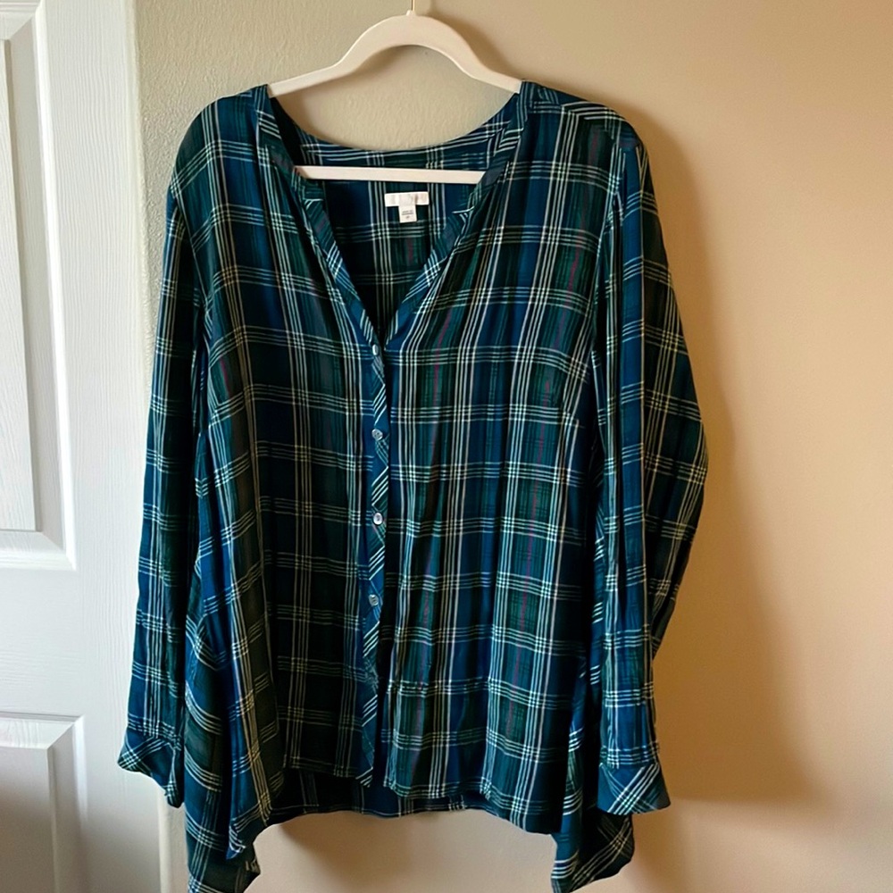 Teal/Blue/Green plaid women’s button down blouse